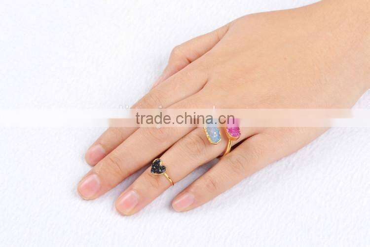 Gold plated natural rainbow heart druzy agate stone adjustable knuckle ring