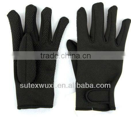 Neoprene Sports Gloves