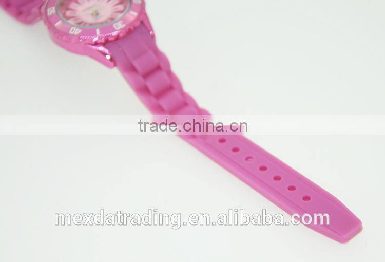 Hot selling new design waterproof fashion pink silicon promotion watch