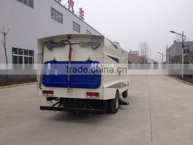 high performance dongfeng 4m3 vacuum street sweeper