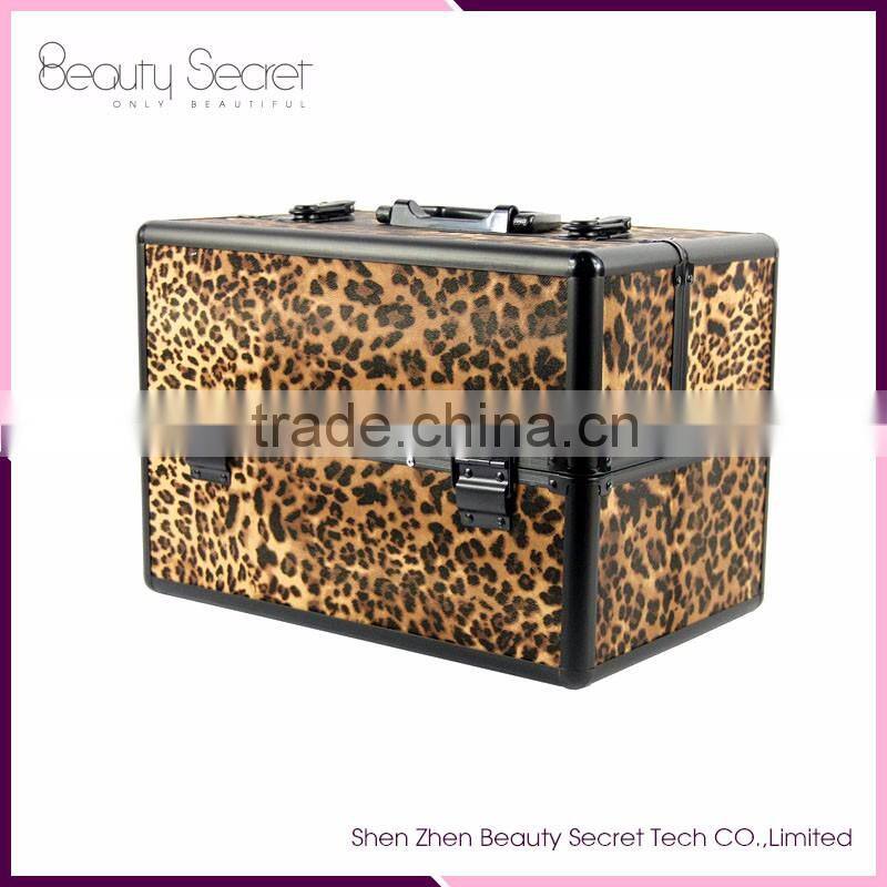 2016 fashion portable aluminium makeup bag cosmetic case