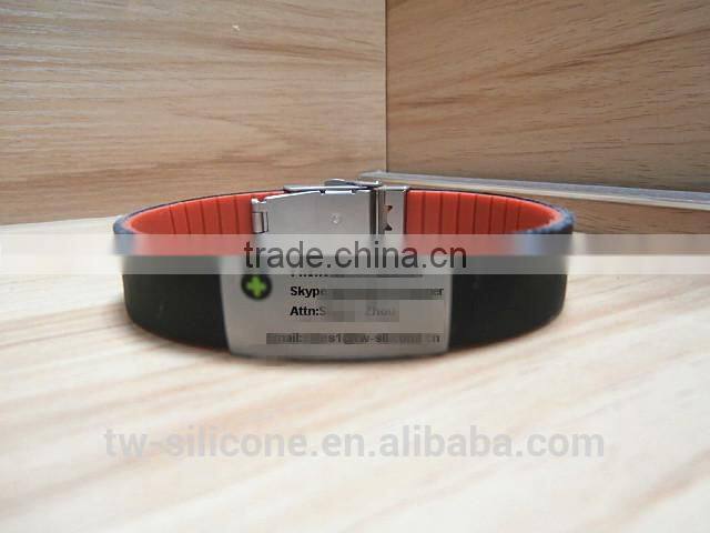 Best quantity adjustable silicone wristband with engraved QR code