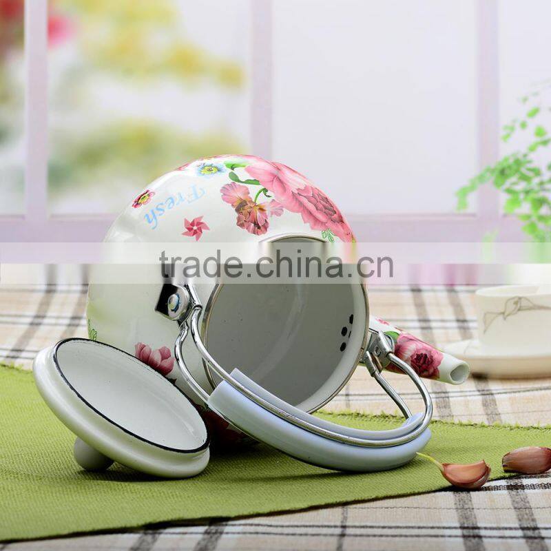 Wholesale Fashion and Elegant Kitchen Cookware With 2.5L Custom Tea Kettle