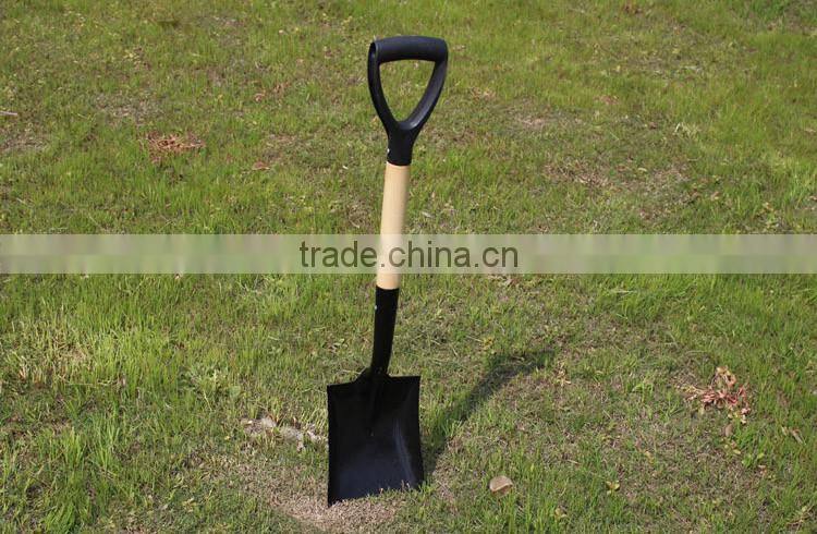 hot sale D shape agricultural mini wood handle garden shovel