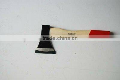 Steel forged 600g axe with wood handle