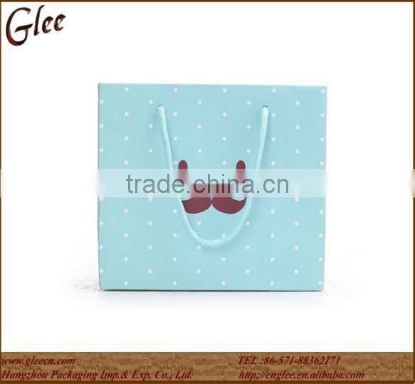 Environmental protection paper gift bags shopping bag