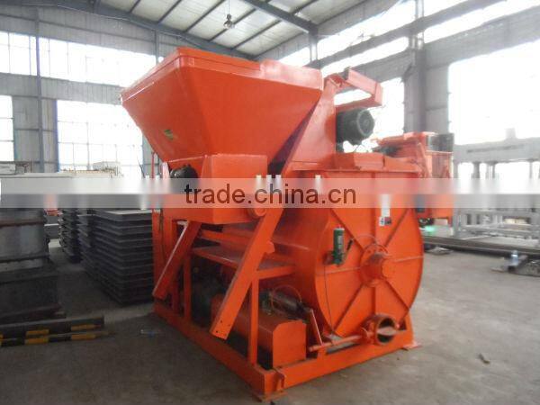 Foam cement mixing and blending machine with foam generator