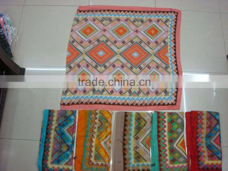 China Supplier Aztec Printing Wholesale Fashion Lady Scarf