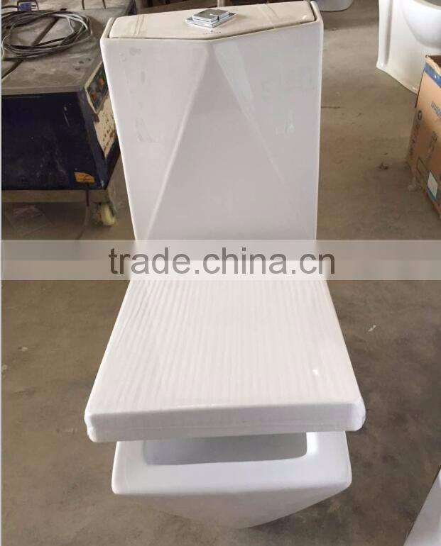 sanitary ware wc toilet one piece toilet ceramic siphonic s-trap 300/400mm toilet factory top quaity toilet Y8021