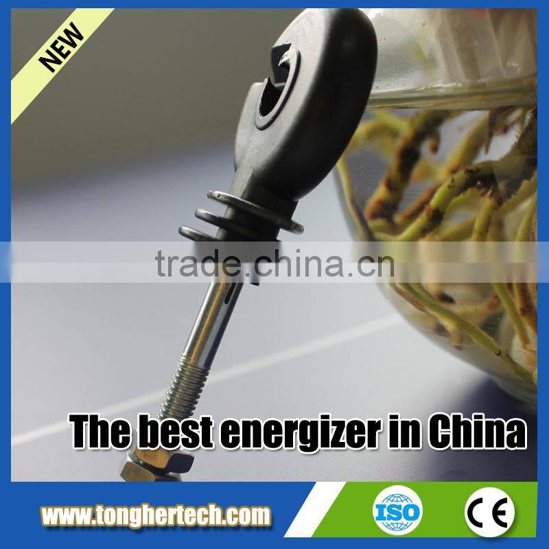 Electric fencing flat bar insulators/T post insulators factory HDPE material insulators