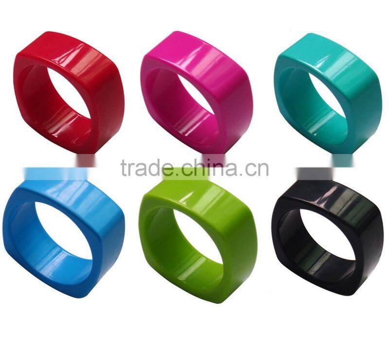 Fashion young lady's bangle and baby silicone bracelet with metal clasp