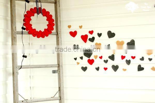 2017 hot new products alibaba website china supplier wedding promotional gift felt fabirc charm handmade fabric hearts pendent