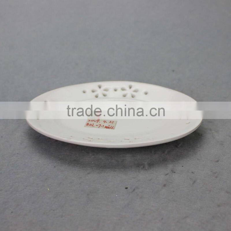 Beatrot White Ceramic Soap Dish