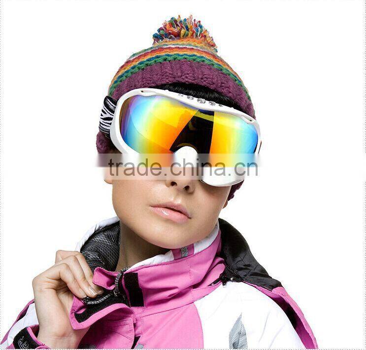 Ski and Mountain climbing goggles
