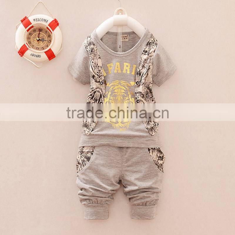 2015 soft 100%cotton lovely boys fancy suit with latest design