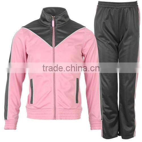 Customize sports clothing, girls sports suits 2016