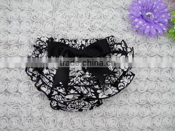 children's girls panty ruffled baby satin bloomers yellow chevron printed bloomers infant nappy cover baby diaper cover