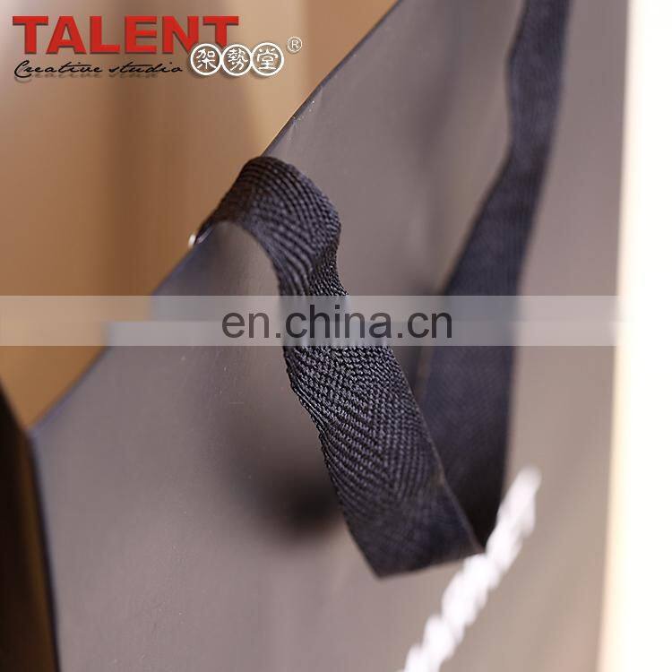 Competitive Price Customized black matt paper shopping bag with best service