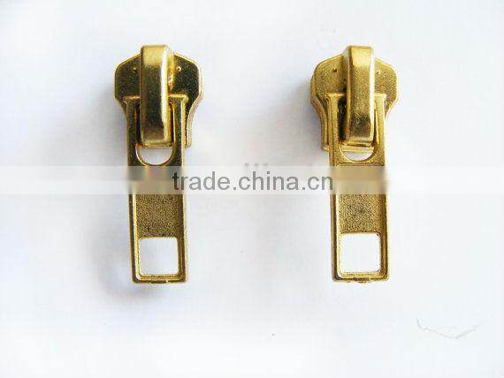 2014 new clear magnetic looking zipper slider