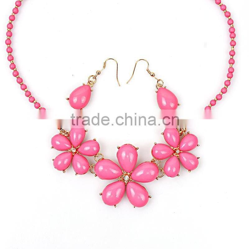 Gold Chain Bulk Factory Wholease Fashion Gold Necklace Beads Necklace