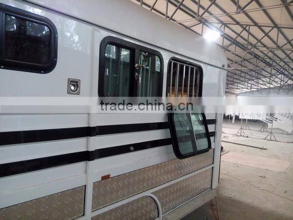 Brand new china 3 horses load horse trailer