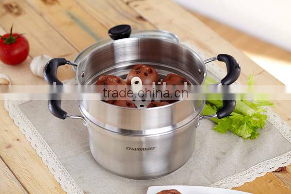 Romantic steamer pots with bakelite handle