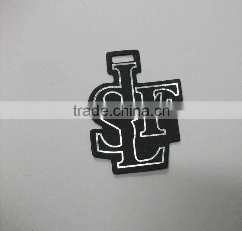 paper clothing hang tag