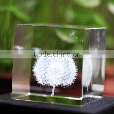 3d laser etched glass cube in china