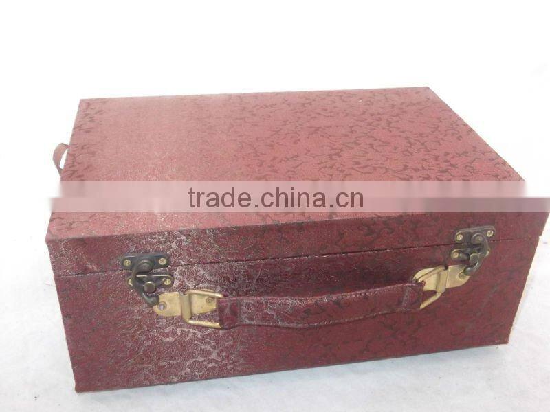 High quality varnishing wooden box