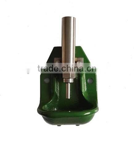 Cast iron water bowl for sheep