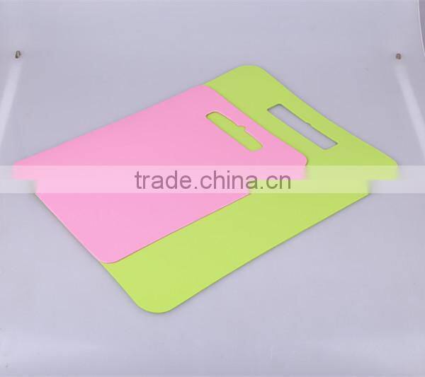 New design products houseware pink and green fresh color fruits and vegetables cutting board
