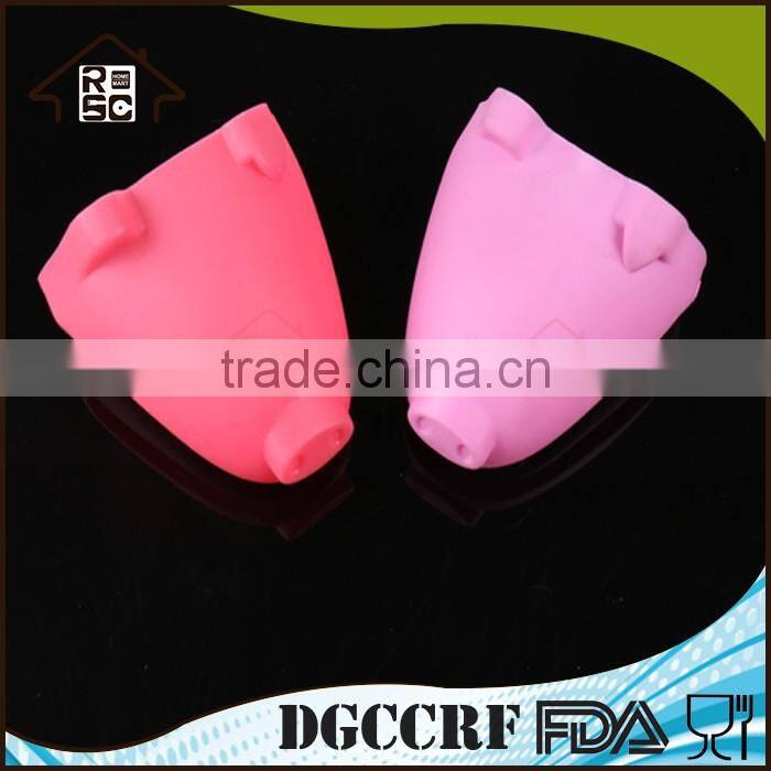 NBRSC Strict Quality Checked Anti Slip Silicone Oven Mitt Kitchen Glaove Oven Mitt Silicone Item For Using Silicone Gloves