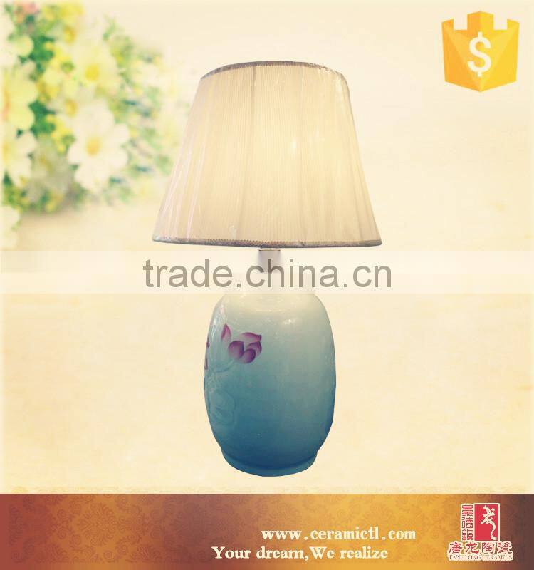 Special design ceramic vase table lamp