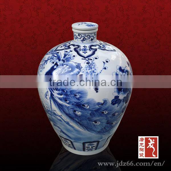 Excellent quality blue and white porcealin clay wine jar for 2015 new year