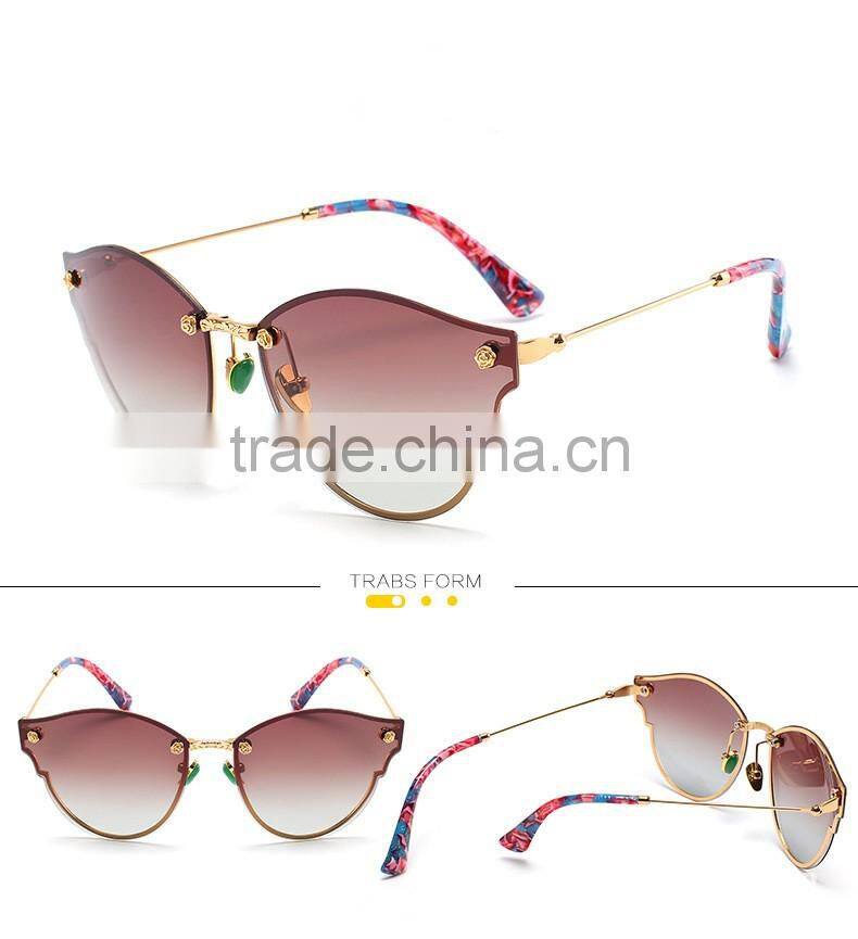 New Luxury Harajuku Round sunglasses Color Film Eyes And Tide Restoring Ancient Ways Dazzle Colour Round Frame Sunglasses