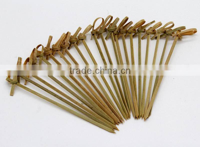 Natural flat bamboo fruit skewer for food,salad ,meat with smooth color surface