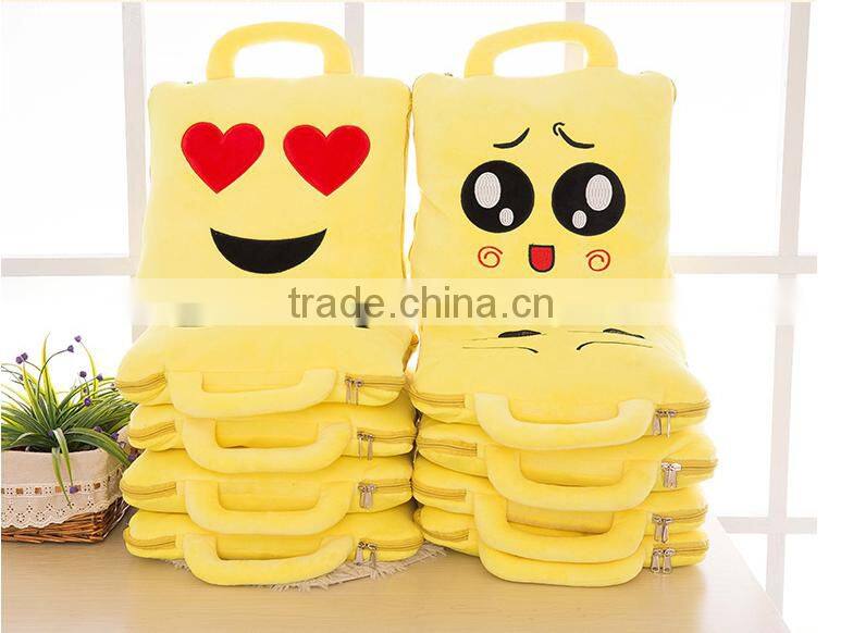2016 hot sale custom emoji plush pillow blanket