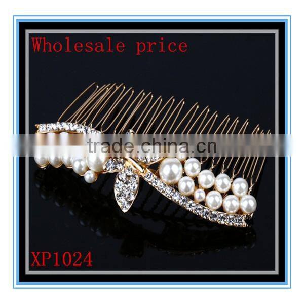 Cheap wholesale price elastic fur fluffy ball pom pom Scrunchie Ponytail holder Hair Accessories