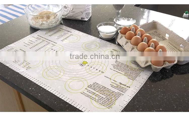 Silicone Pastry ,table, dinner Mat, Non-Slip Sheet Sticks To Countertop for Rolling Dough