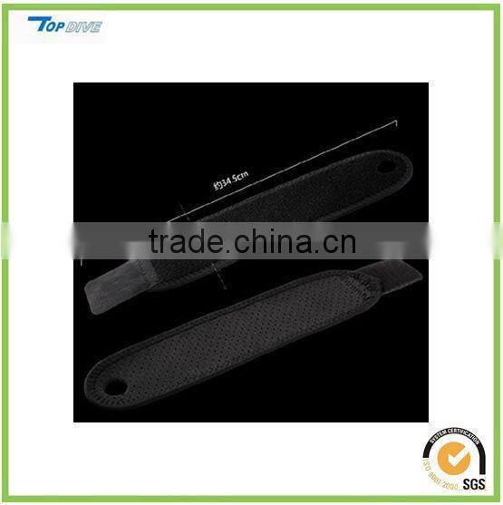 Neoprene Sport Better Bodies Wrist Support Sleeve Brace Wraps Straps