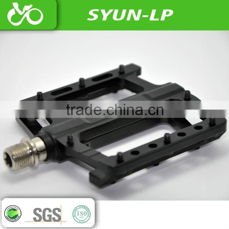 CNC alloy aluminum bmx bike pedals custom different logo bike pedals flat platform replaceble pins bike pedal