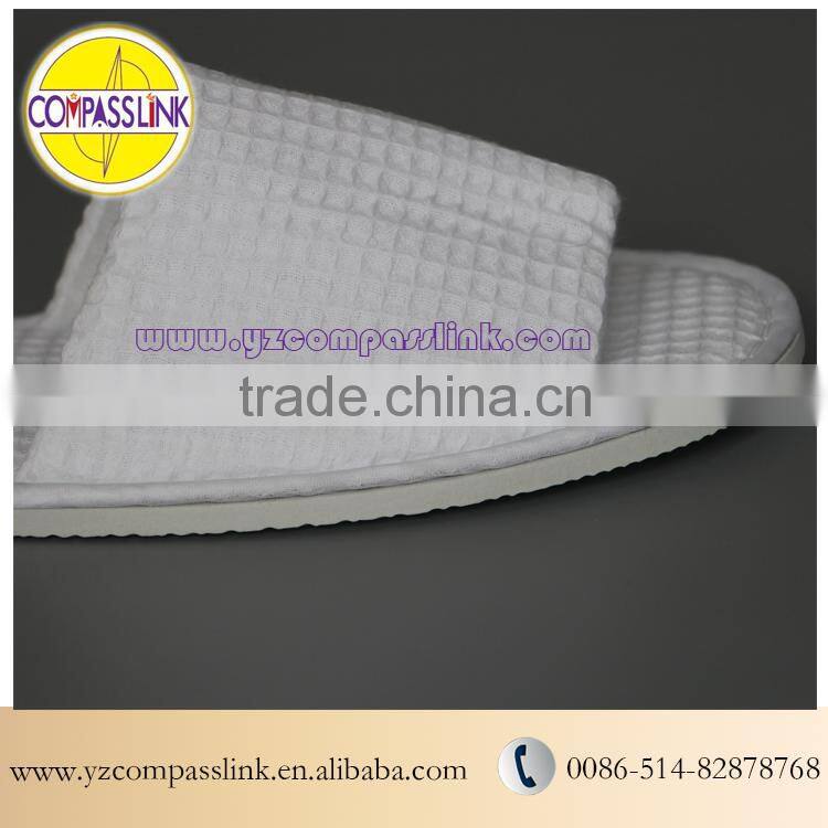 5mm Thickness Sole Open Toe Waffle Style Hotel Slippers