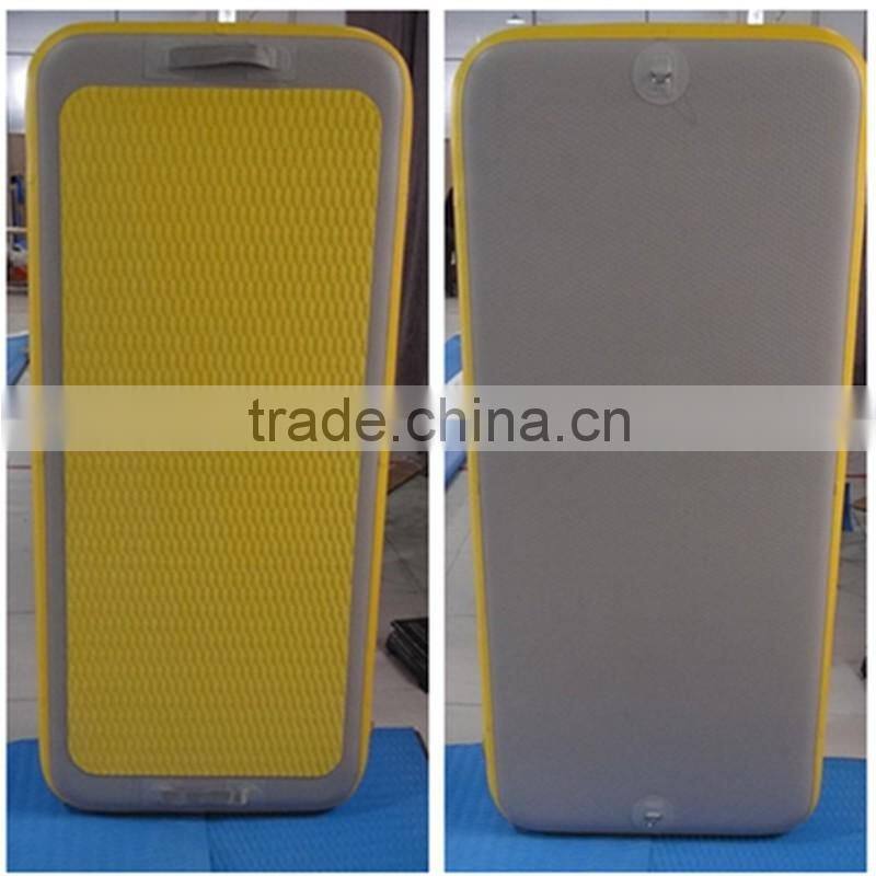 Green colour fashion water floating yoga mat