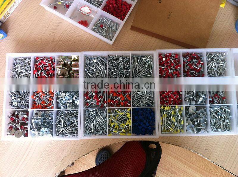 Zinc Plated High Strength Steel Eye Nails With Plastic Protection Cap For Saudi Arabia market