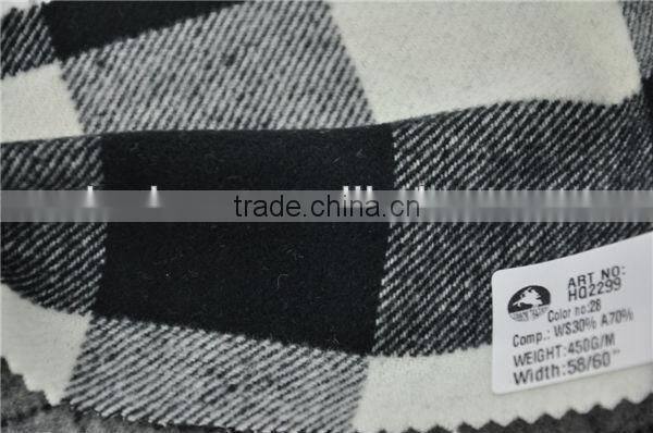 Hot sell high quality cashmere blend acrylic black and white geometric fabric for coats