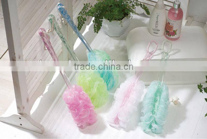 2013 Newest Promotional Multicolor Body rubbing Ball PE Mesh Bath sponge with handle,bath brush