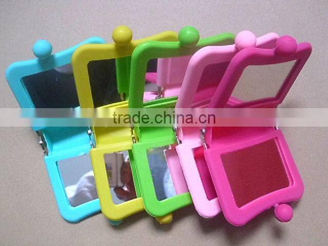 silicone girl's portable mini cosmetic mirror
