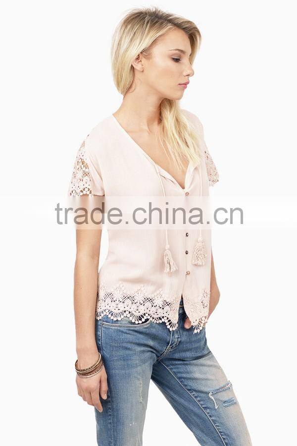 New arrival 2016 fashion embroidery bohemian blouse clothing for women wear, soft jersey lace insert women blouse with button