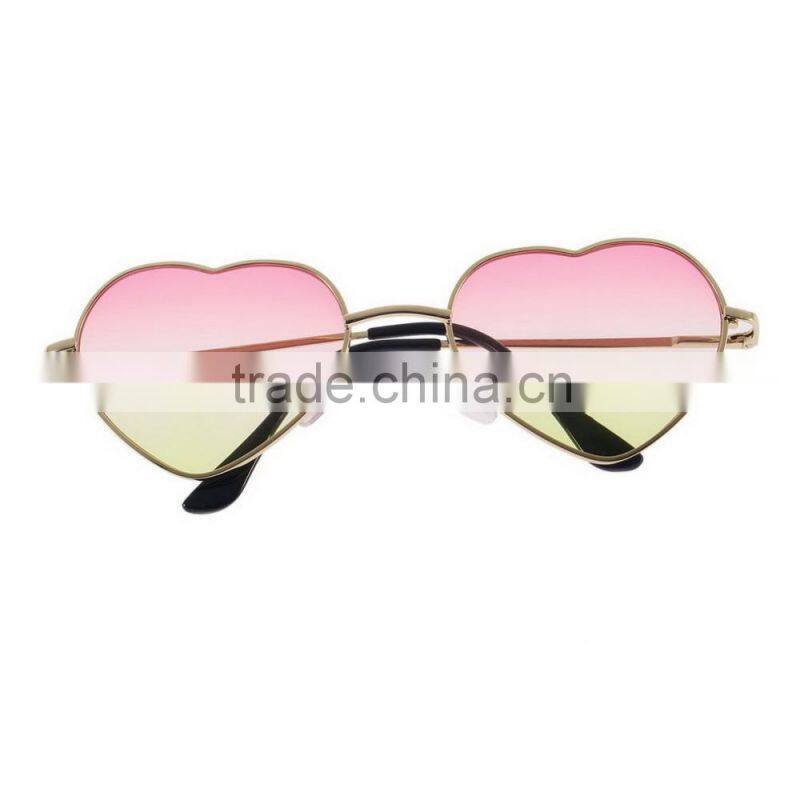 Hot Retro Girl UV400 Metal Frame Heart Shaped Sunglasses Gradient Shades Lens