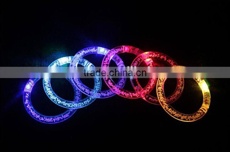 Yiwu Hot Selling Low Price Consert Using Profitional Gift Colorful LED Acrylic Flash Wristband